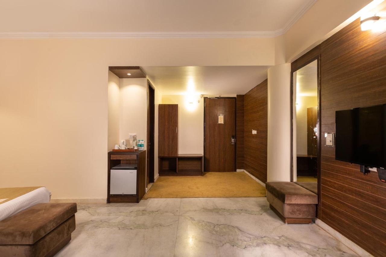 The Solitaire Dehradun Exterior foto